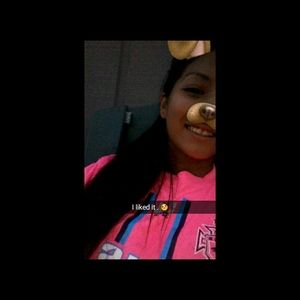 Meet your Posher, Ana