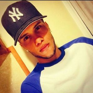 Meet your Posher, Joel