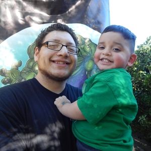 Meet your Posher, Gregory