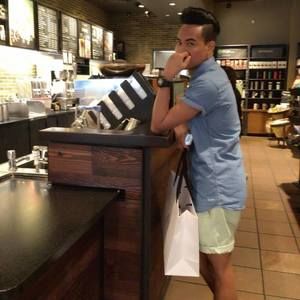 Meet your Posher, Jojo jj