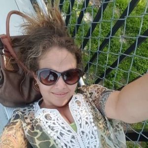 Meet your Posher, Yuneikis