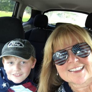 Meet your Posher, Laura