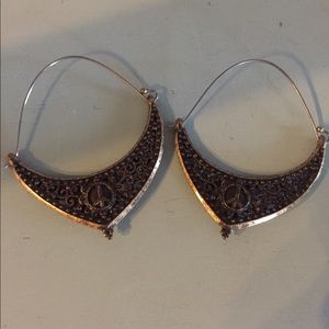 Lucky brand hoop earrings