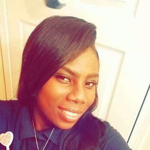 Meet your Posher, Tinisha