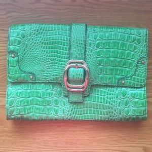Jessica Simpson Clutch