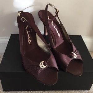 Nina Brown Satin Heels (Size 9.5)