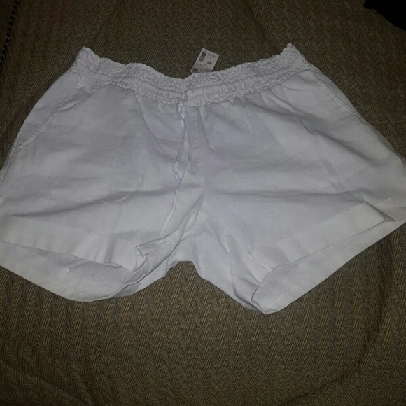 NWT White Linen Shorts 14/16