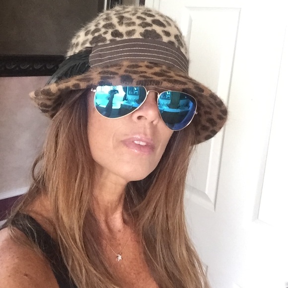 Leopard hat