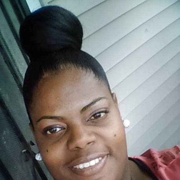 Meet your Posher, Geritha - Picture 1 of 1