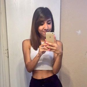 Meet your Posher, Nayeli