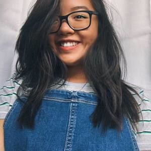 Meet your Posher, Abigail