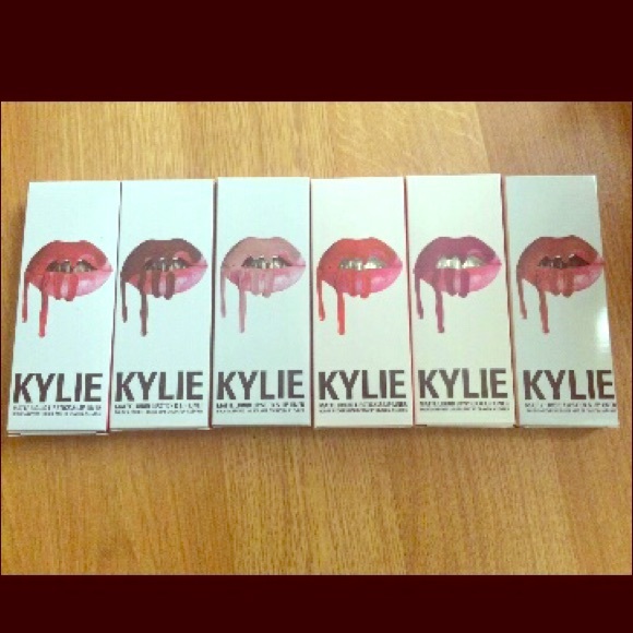 Kylie Lip Kits - Picture 1 of 3