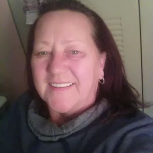 Meet your Posher, Evelyn