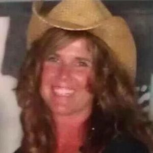 Meet your Posher, Carolyn