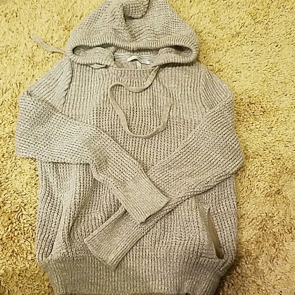 Knit sweater with hood