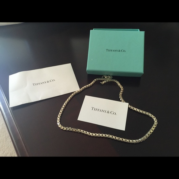 Tiffany's necklace.    Excellent condition.