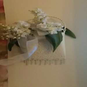 Meet your Posher, Gloria