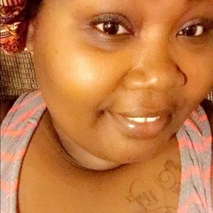 Meet your Posher, Leeza