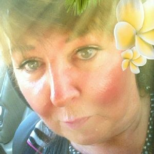 Meet your Posher, Shelly