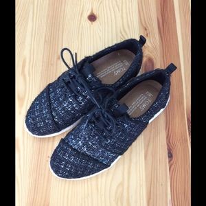 NWOT Toms Del Rey Black Glitter Wool