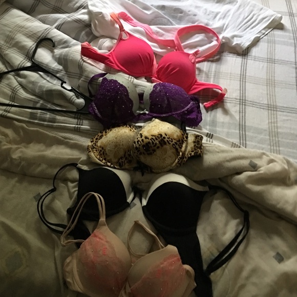 Victoria secret bra size 32b