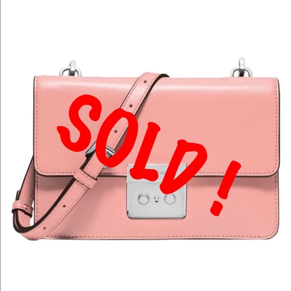 🌟 NEW Michael Kors Pink Sloan Leather Crossbody