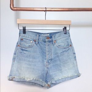 Madewell Perfect Summer Short size 24