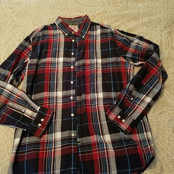 Old Navy Men's NWOT plaid button down shirt