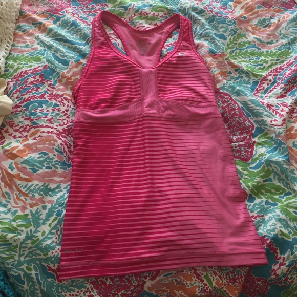 Workout tank