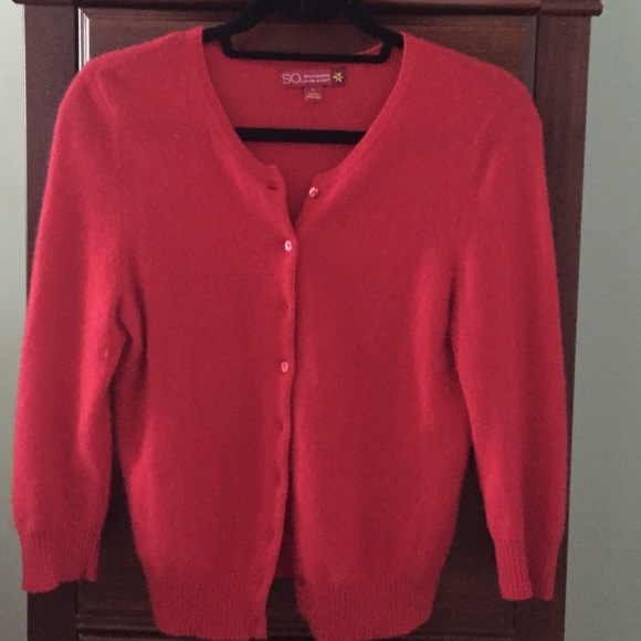Cashmere sweater
