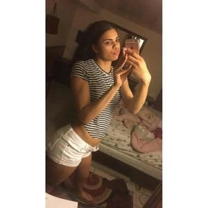 Meet your Posher, Ebony