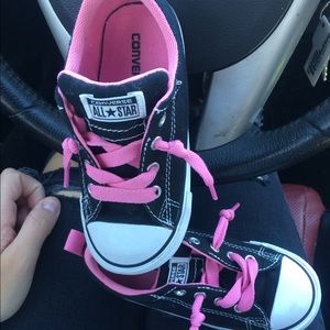 Toddler black and pink converse shoes