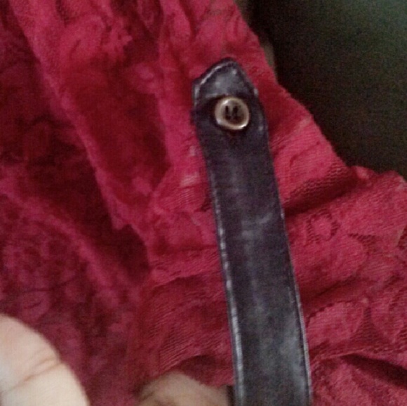 A See through lace top. - Picture 4 of 4