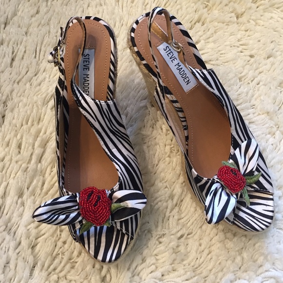 Steve Madden Wedges