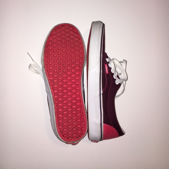 Perfect condition vans - Picture 2 of 4