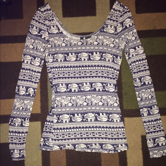 Long sleeve comfy shirt
