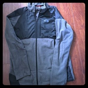 The North Face zip up gray fleece-Men