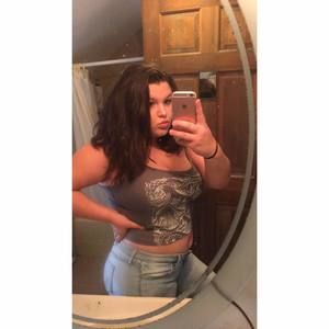 Meet your Posher, Alexis