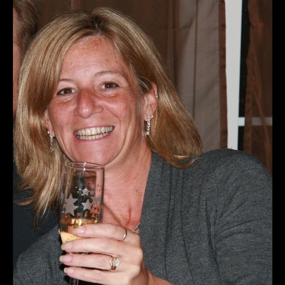 Meet your Posher, Mikkii - Picture 4 of 5