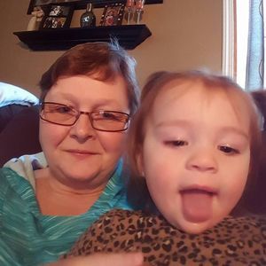 Meet your Posher, Sharon