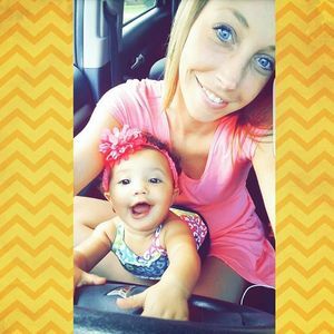 Meet your Posher, Ashley