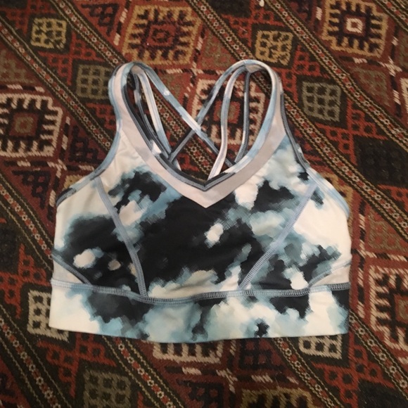 Lulu lemon sports bra