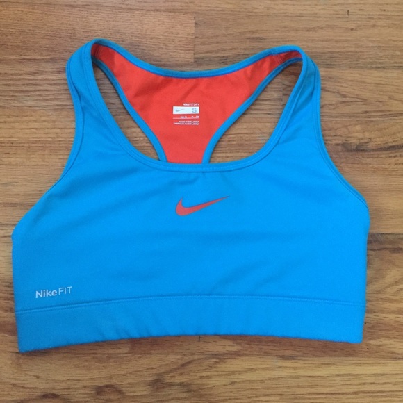Nike fit blue sports bra