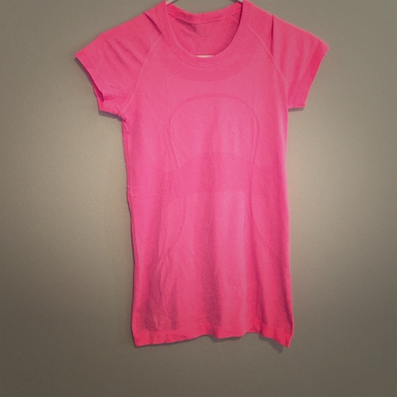 Swiftly tech short sleeve Lululemon tee