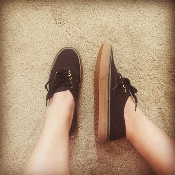 Black VANS w/Gum Bottoms
