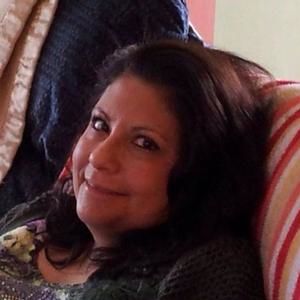 Meet your Posher, Juanita