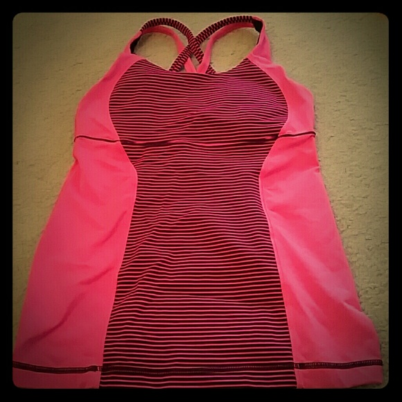 Lululemon Size 6 energy tank