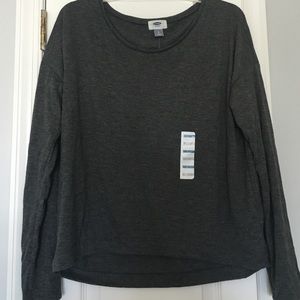 ⬇️PRICE DROP⬇️NWT Old Navy Gray Long Sleeved Shirt