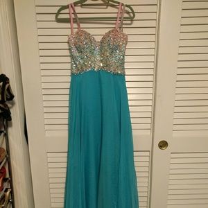 Prom dress
