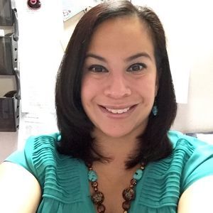Meet your Posher, Denise